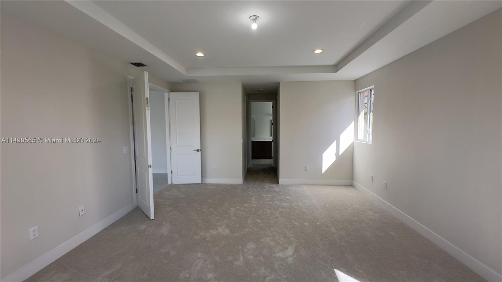 FOREST VIEW ESTATES - Residential Lease