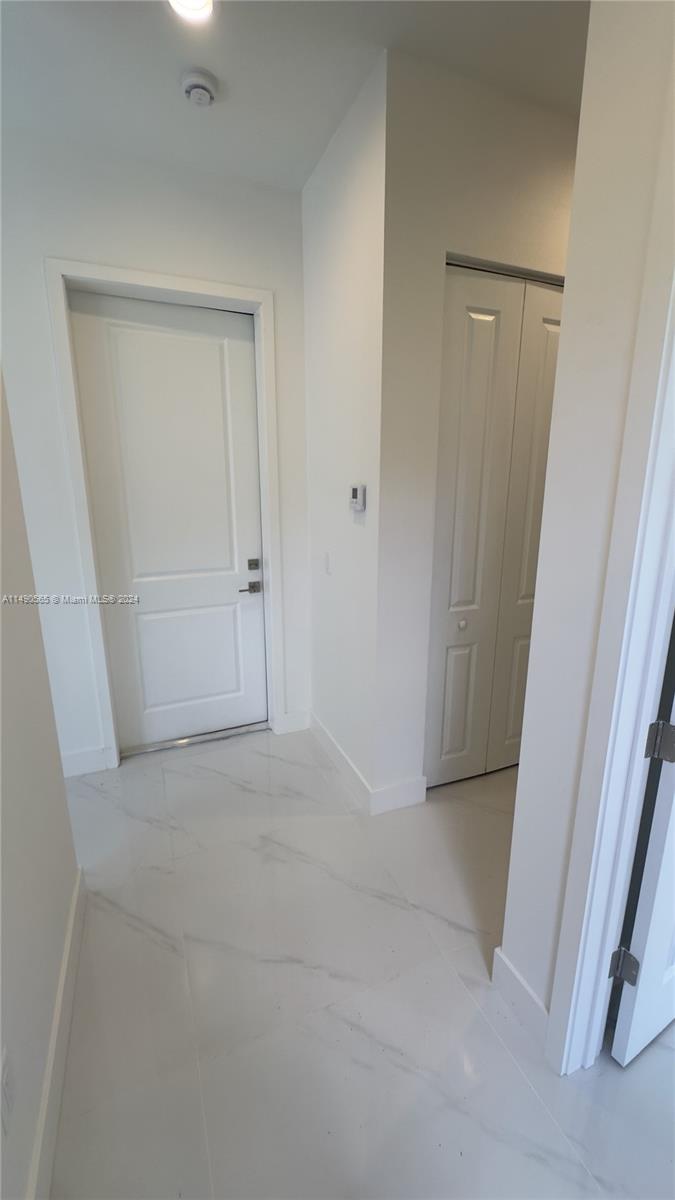 FOREST VIEW ESTATES - Residential Lease