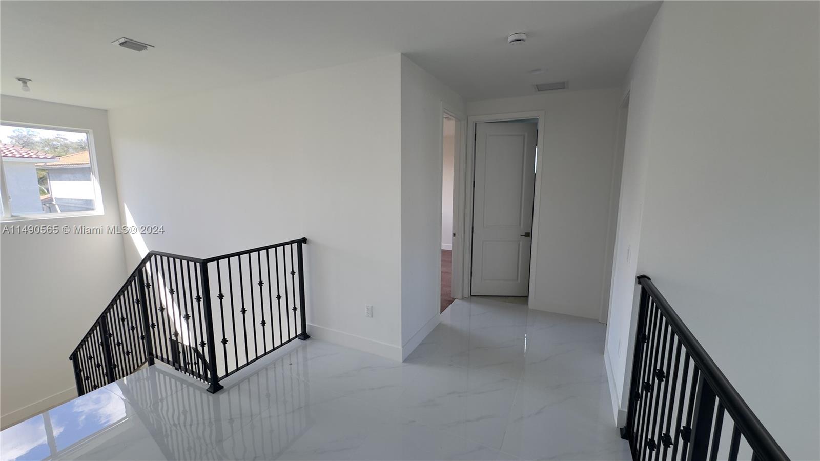FOREST VIEW ESTATES - Residential Lease