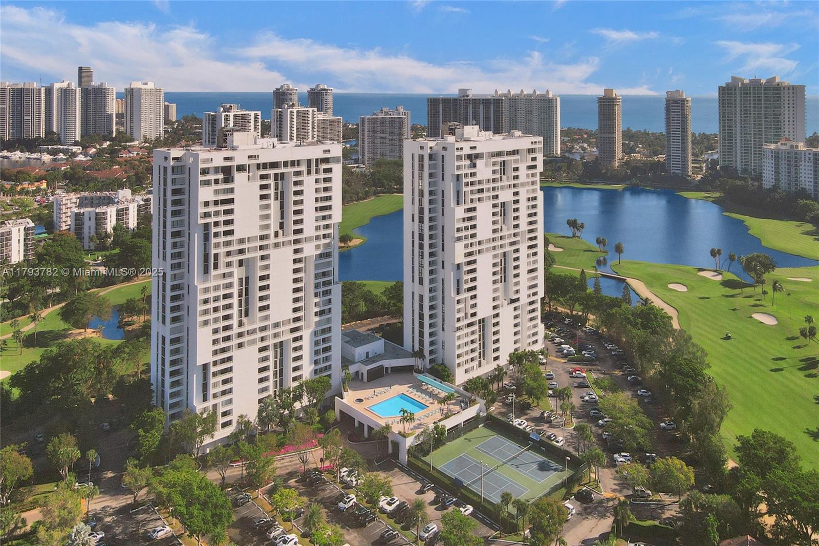 DELVISTA TOWERS CONDO - Residential