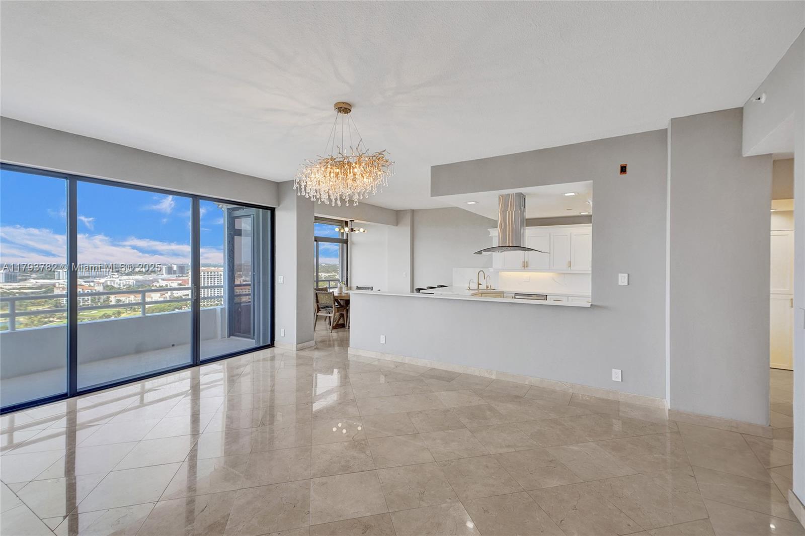 DELVISTA TOWERS CONDO - Residential