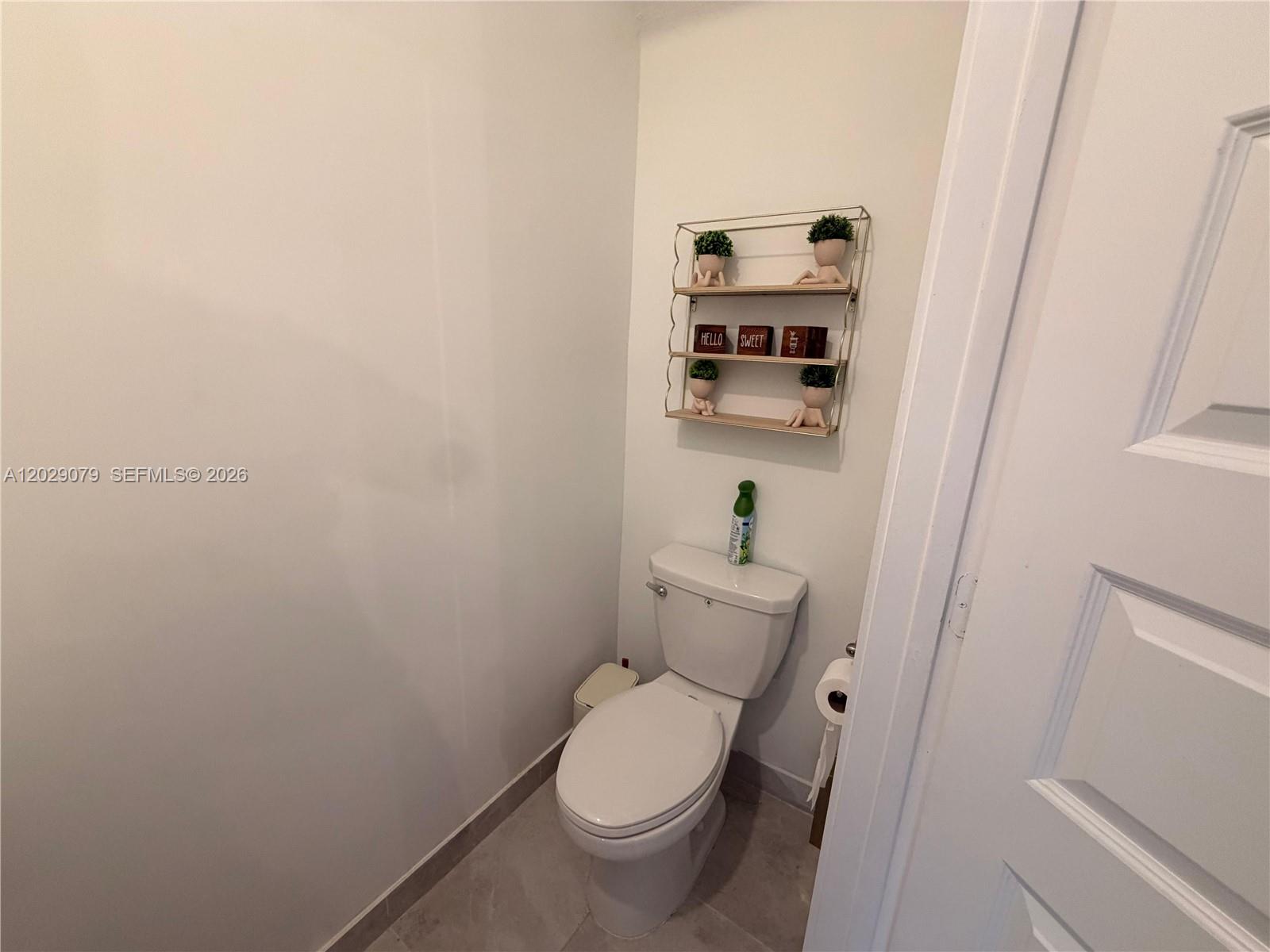 HIGHLAND AT PARK CENTRAL - Residential Lease