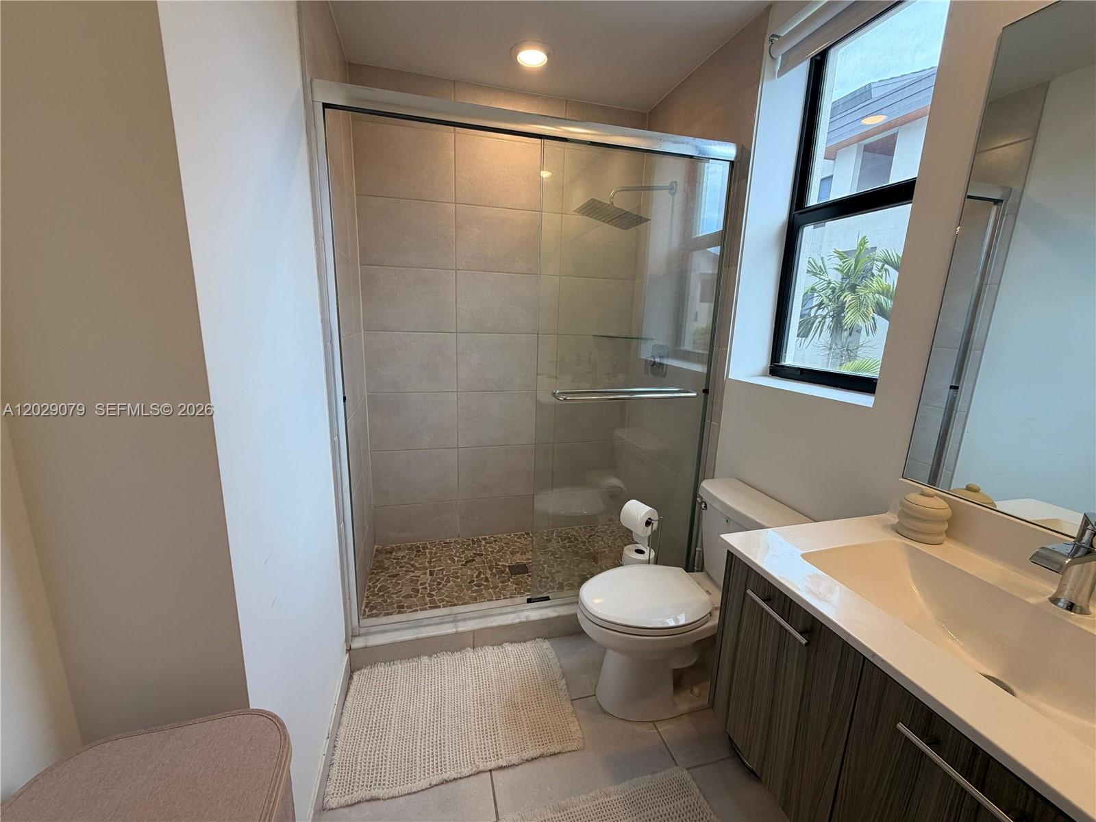 HIGHLAND AT PARK CENTRAL - Residential Lease