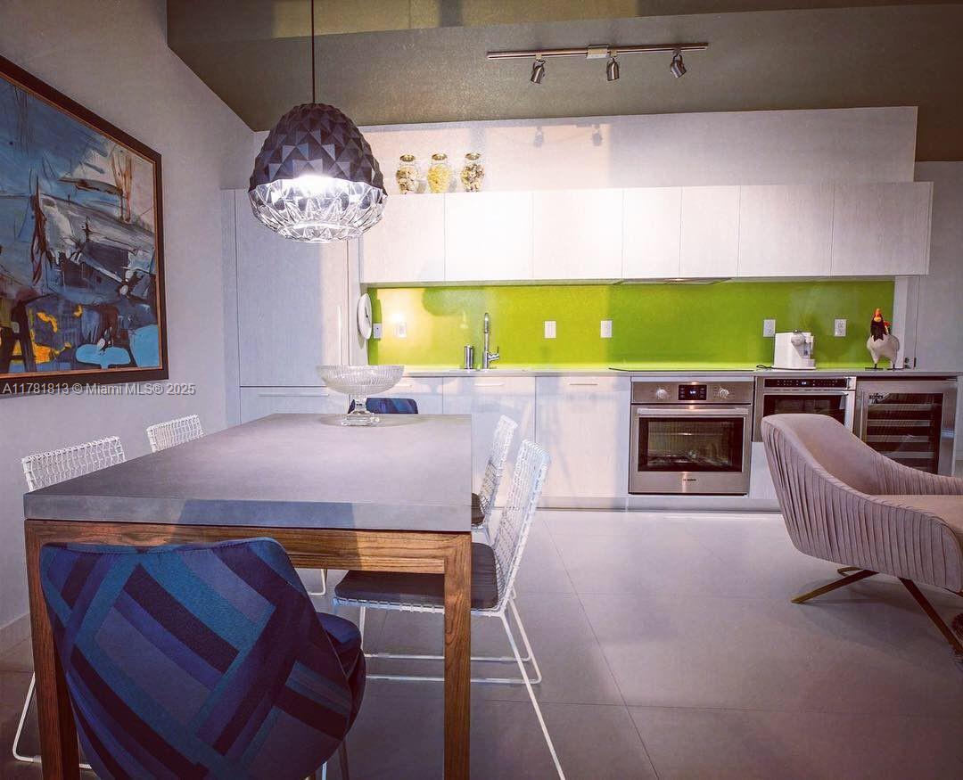 PARAISO BAYVIEWS CONDO - Residential Lease