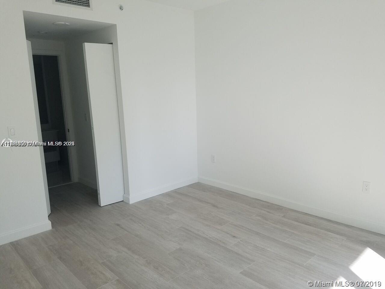 BRICKELL HEIGHTS WEST CON - Residential