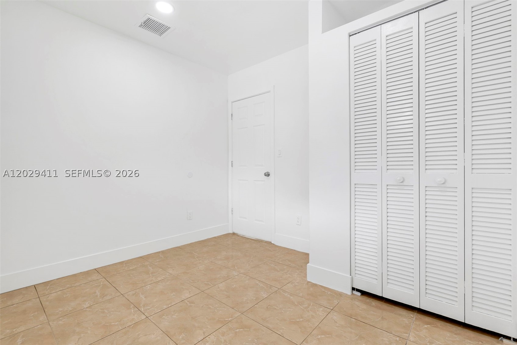 WELWYN MANOR ANNEX - Residential Lease