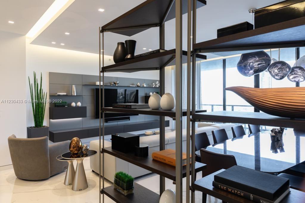 PRIVE CONDO - Residential