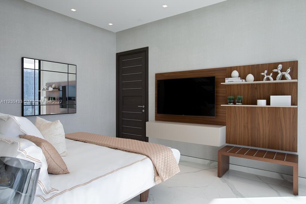 PRIVE CONDO - Residential