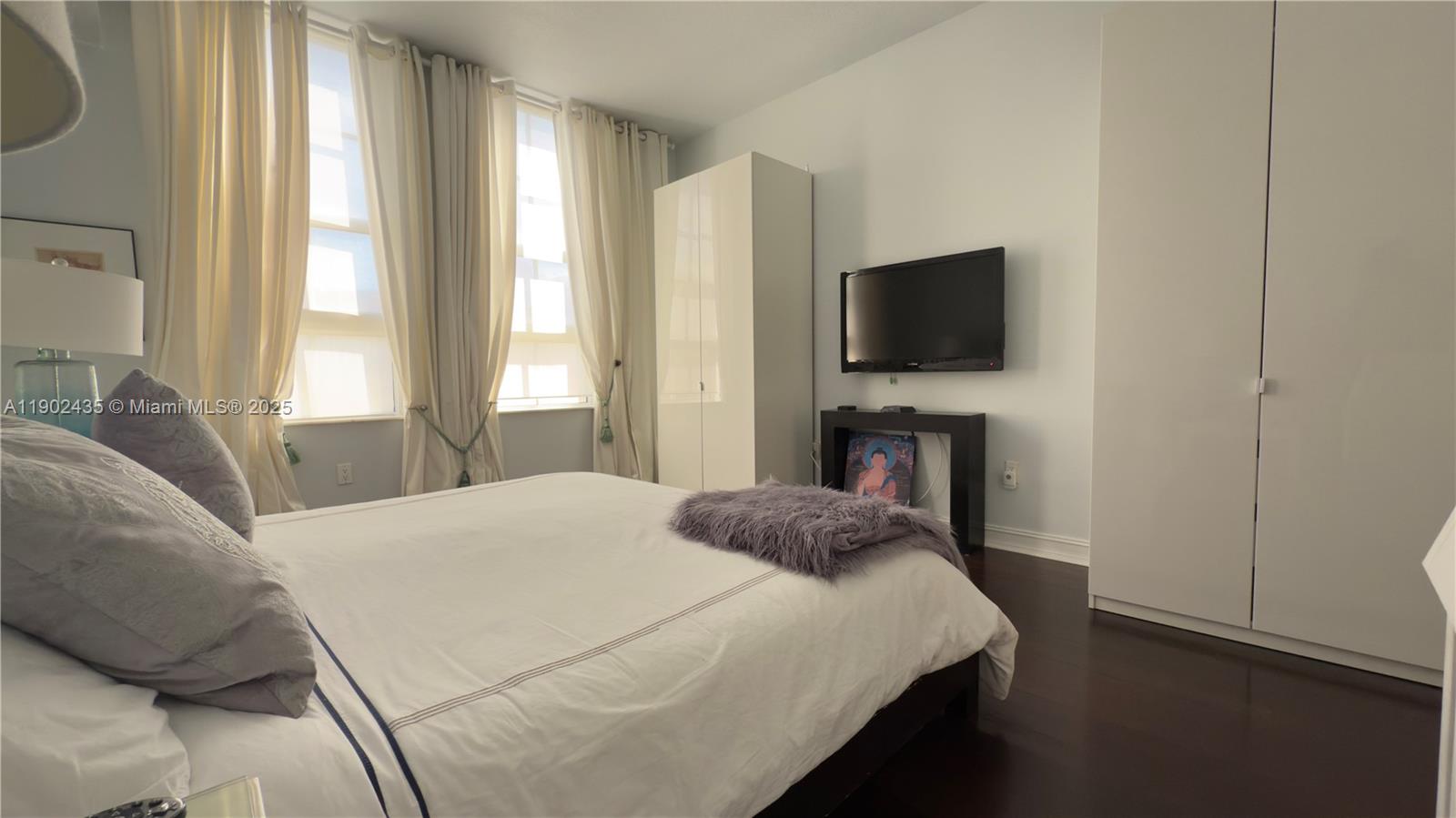 ALAQUA CONDO - Residential
