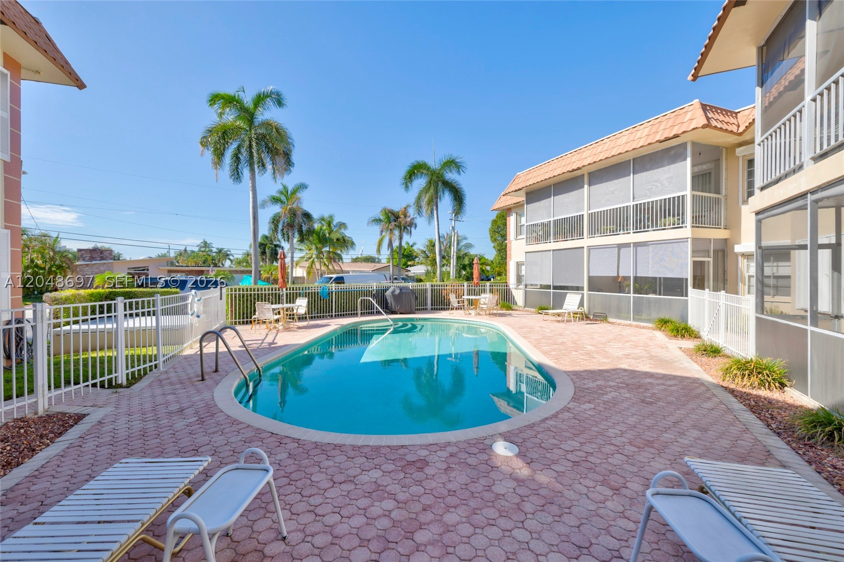 SANTA BARBARA GARDENS CON - Residential Lease