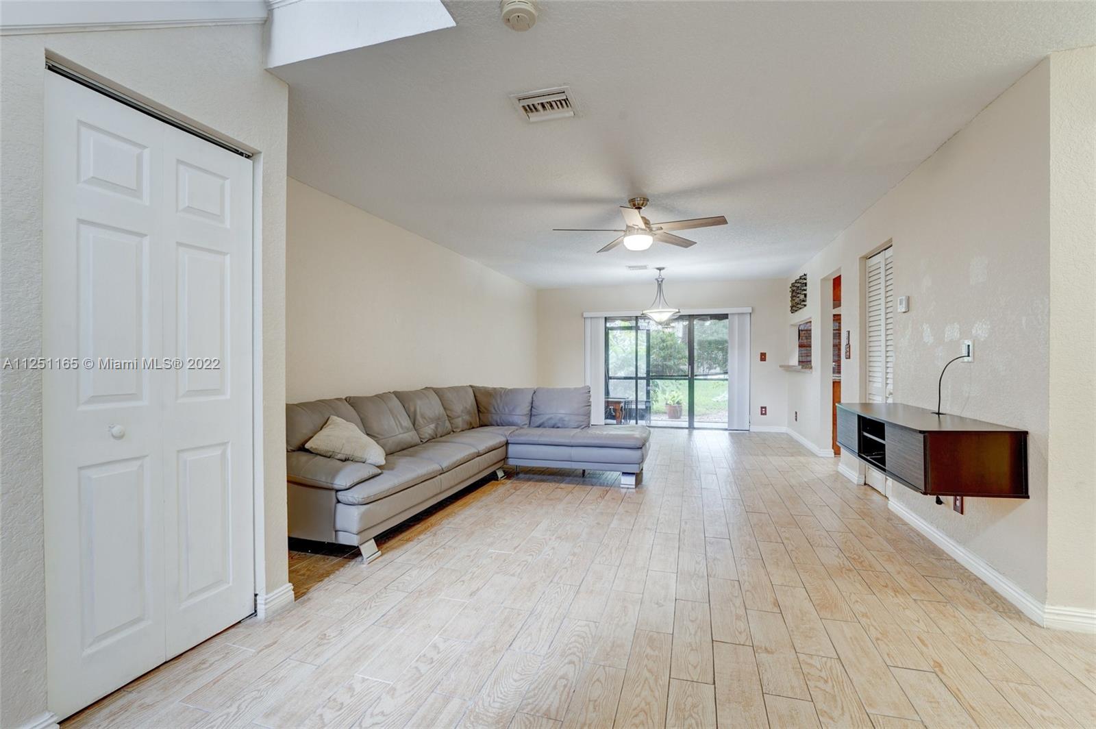 VINEYARDS OF PLANTATION C - Residential Lease