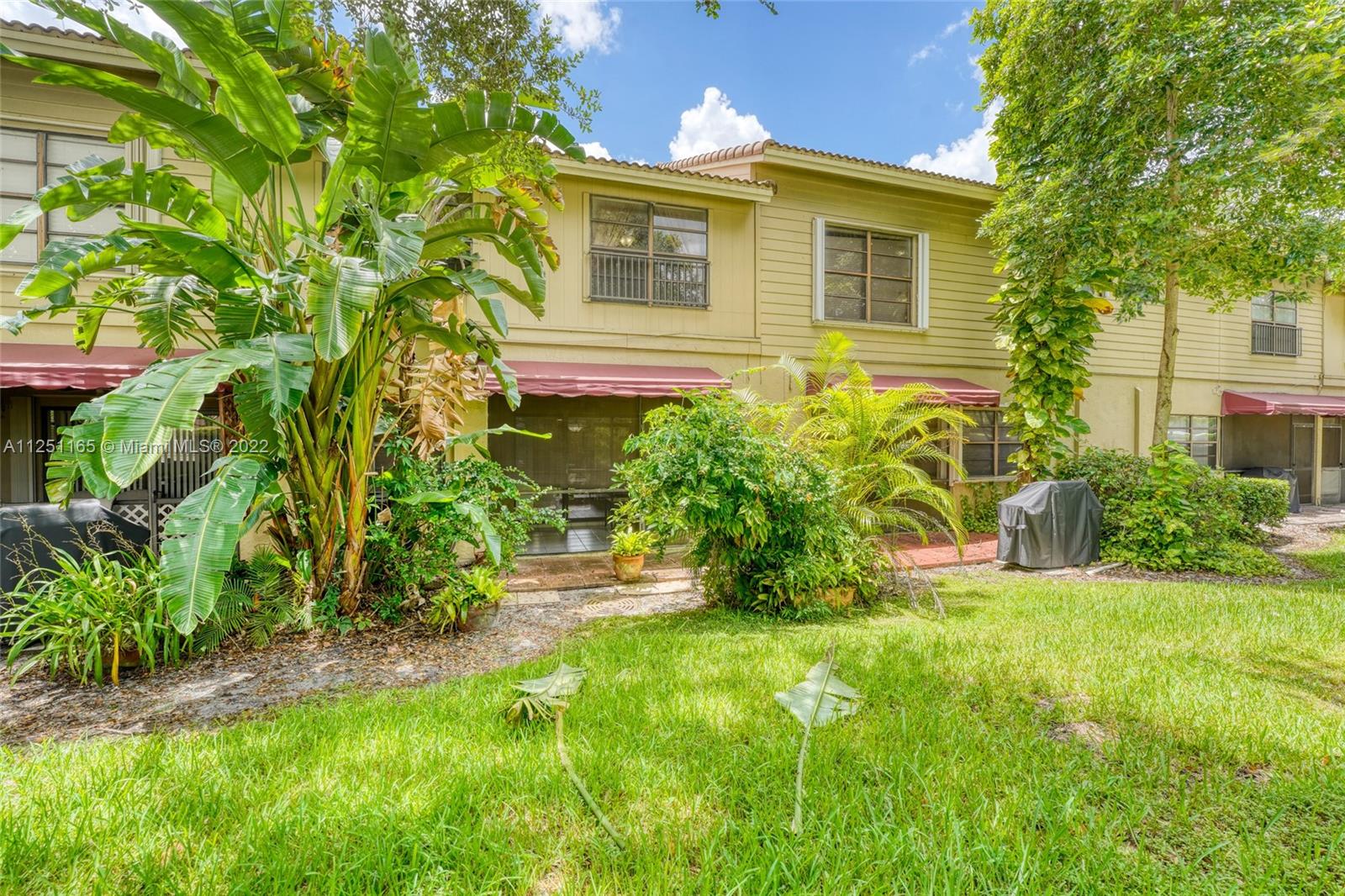 VINEYARDS OF PLANTATION C - Residential Lease
