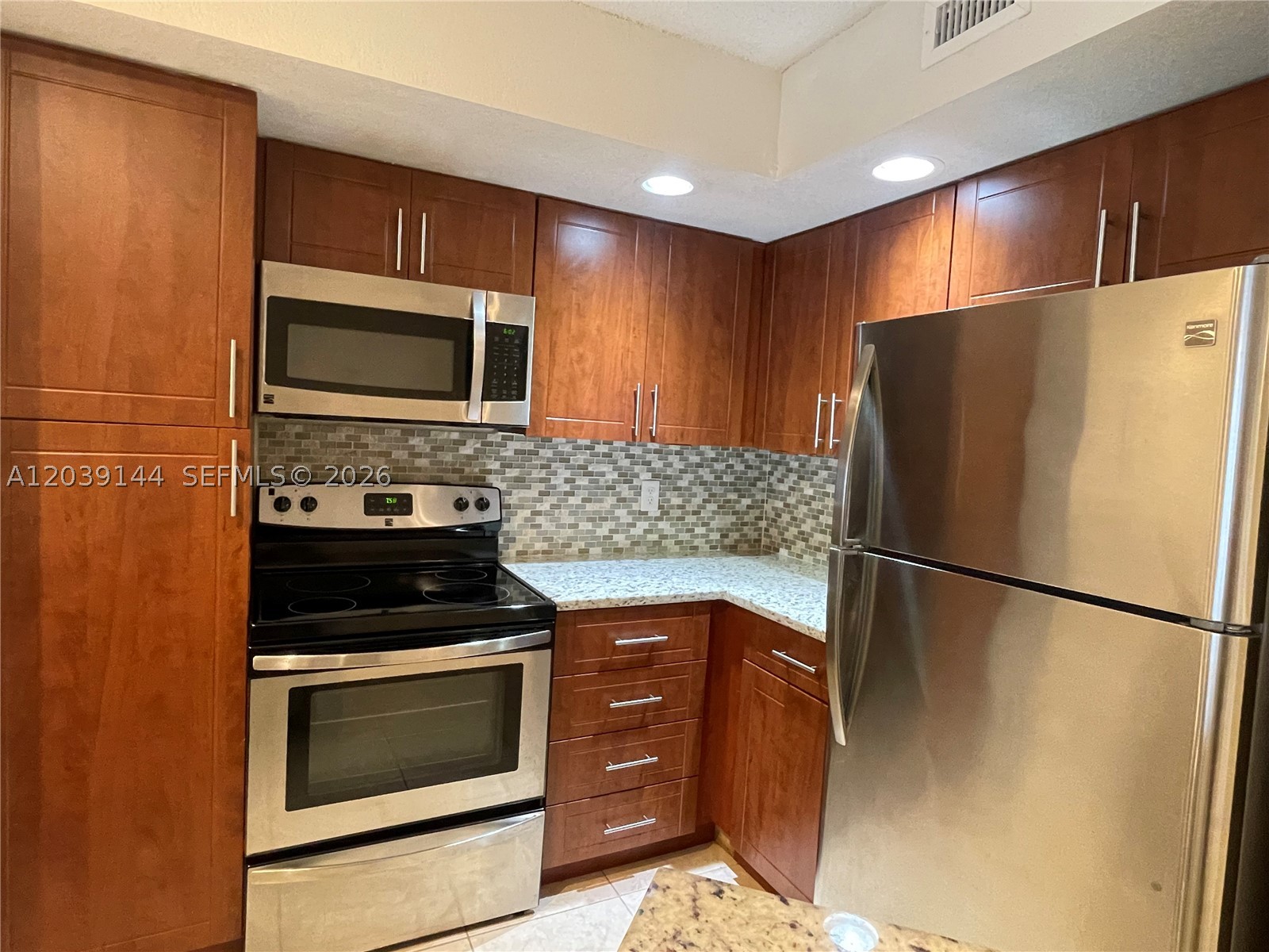Exceptional opportunity in the desirable Isles at Lago Mar! This bright first-floor corner residence offers added privacy, abundant natural light, and a functional layout designed for comfortable living. Ideally suited for professionals, couples, first-time buyers, or investors, this home is located in one of Sunrise's most convenient communities. Enjoy easy access with no stairs, generous living spaces, and a prime location just minutes from Sawgrass Mills, Amerant Bank Arena, major highways, restaurants, shopping, parks, and top employers. A fantastic opportunity to own or invest in a highly sought-after area with strong rental demand.