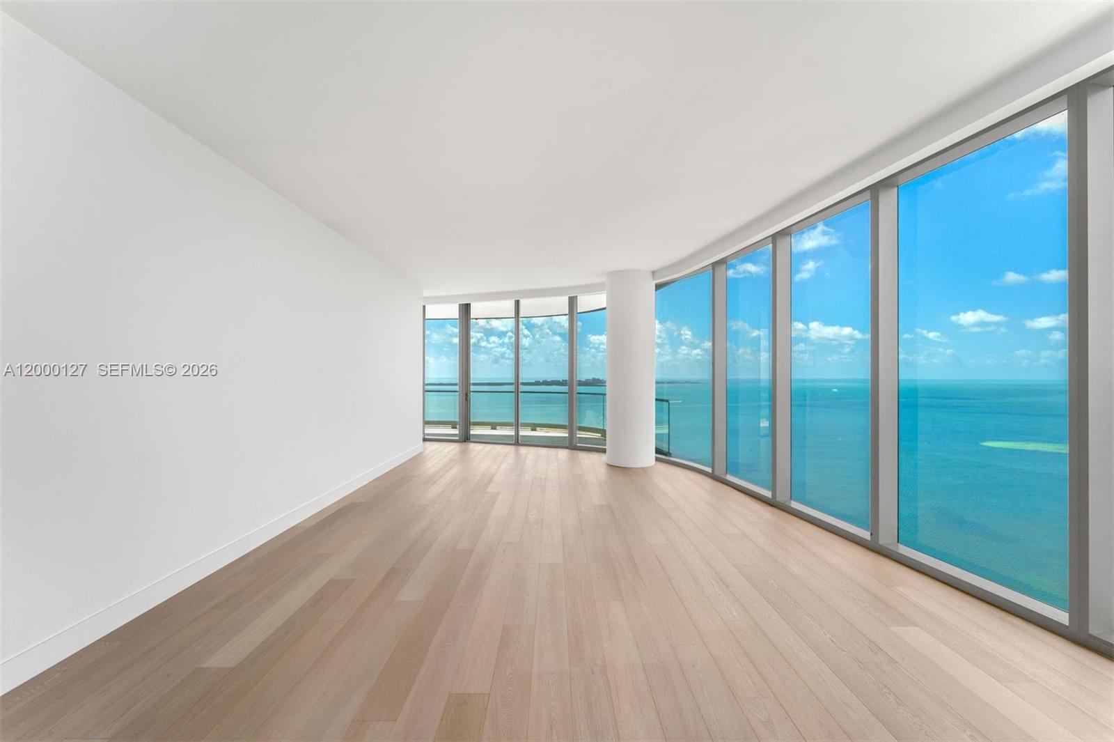 UNA RESIDENCES - Residential