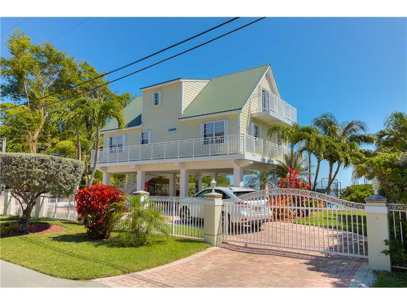 Buccaneer Point - Residential