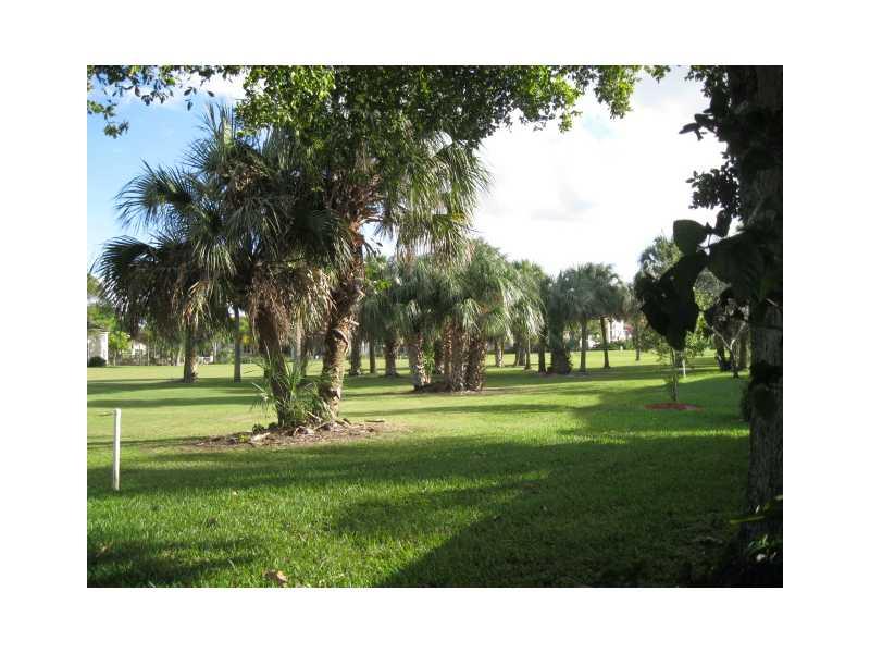 HOLIDAY SPRINGS VILLAGE S - Residential Lease