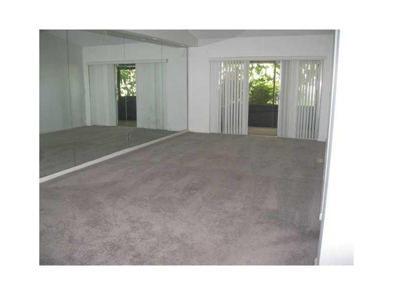 HOLIDAY SPRINGS VILLAGE S - Residential Lease