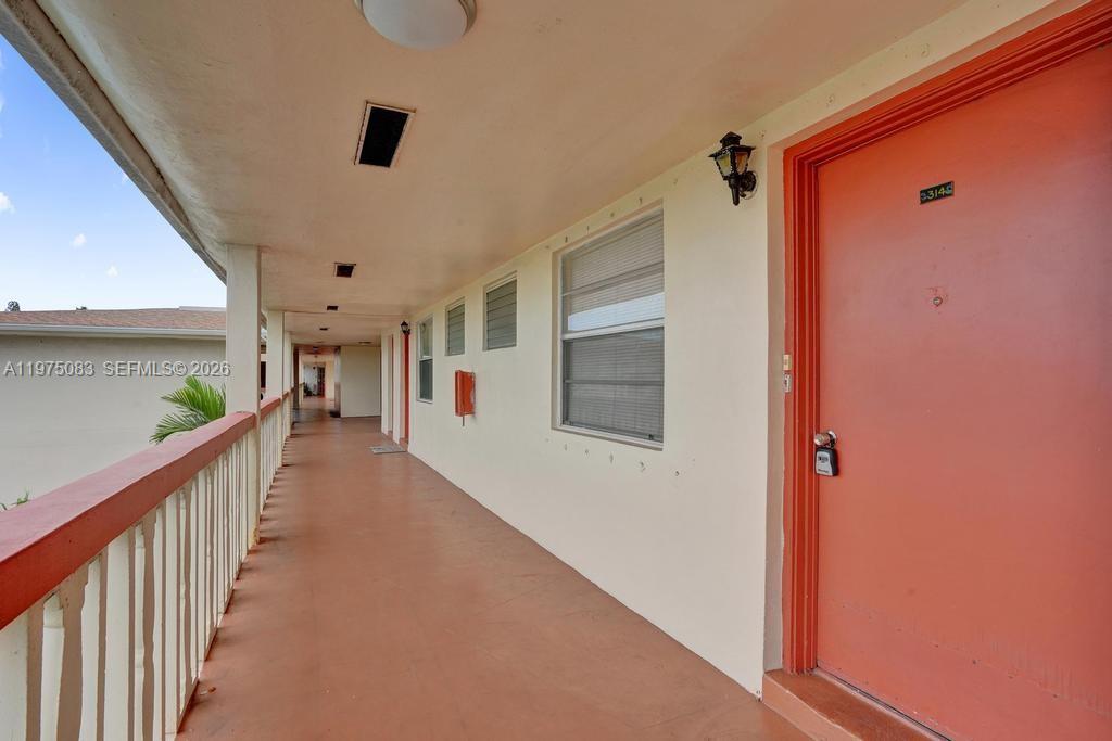 LAKE PARK GARDENS 1 INC C - Residential