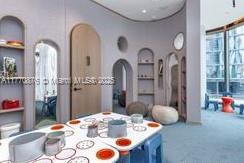 SLS LUX - Residential