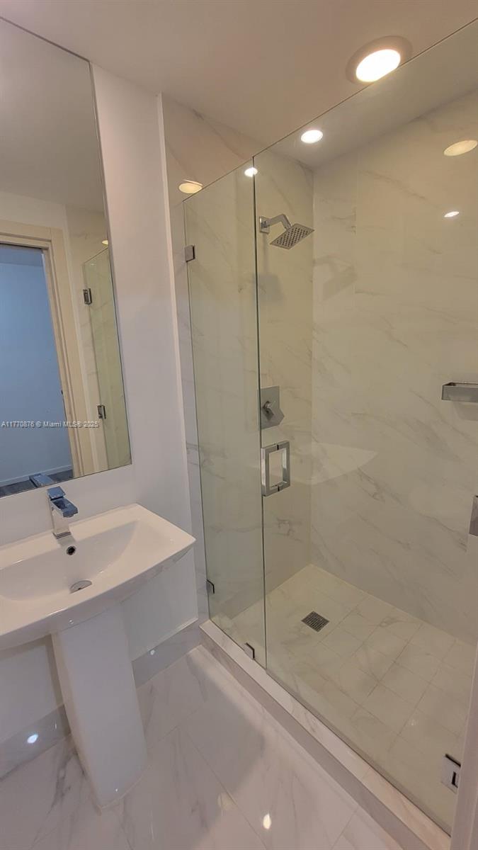 SLS LUX - Residential