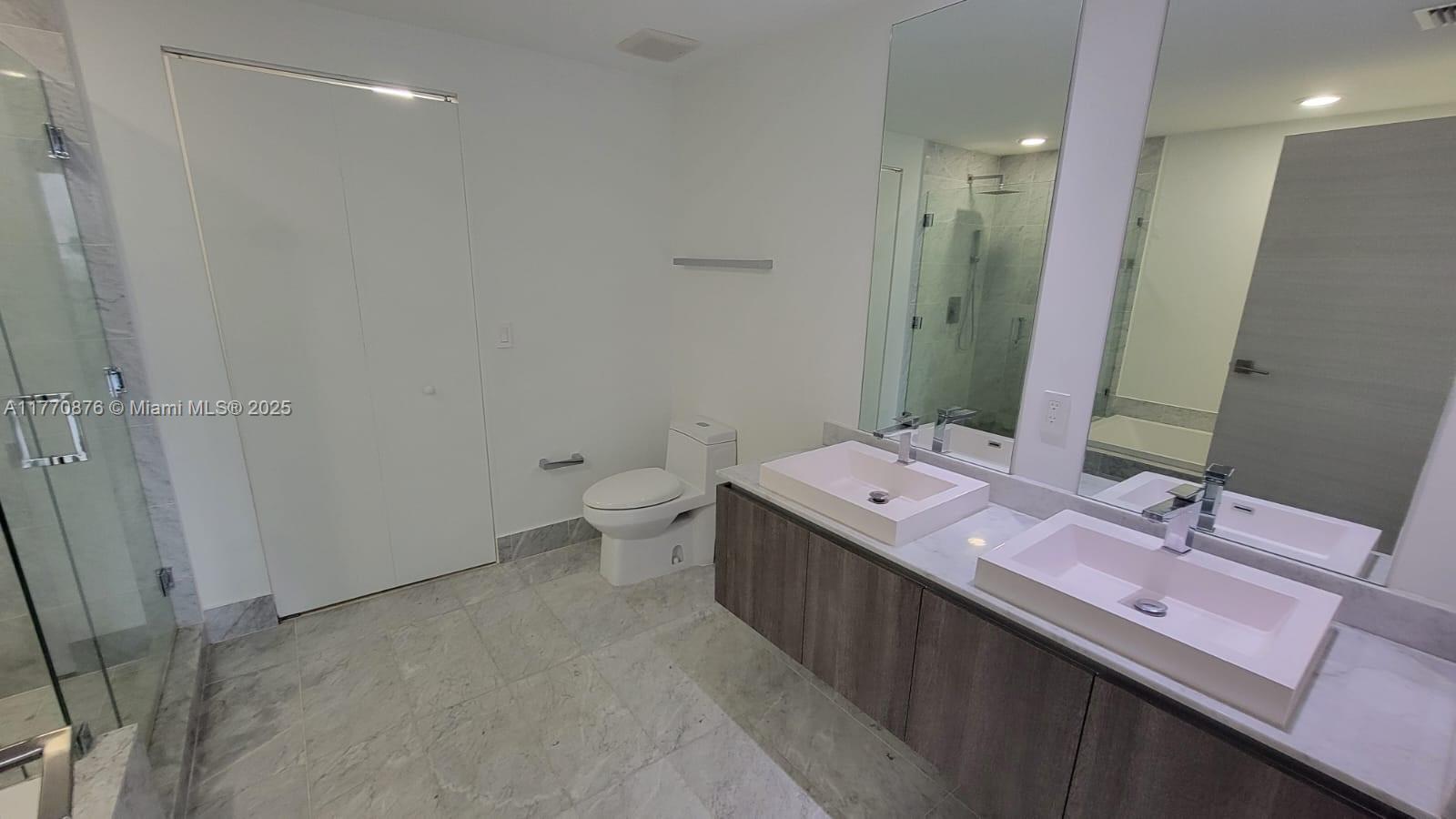 SLS LUX - Residential