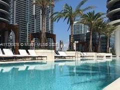 SLS LUX - Residential