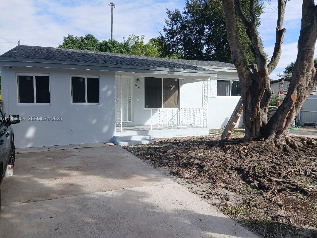NEW ROOF, NEW IMPACT WINDOWS, NEW ELECTRIC, NEW KITCHEN CABINETS, NEW STAINLESS STEEL APPLIANCES. REMODELED BATY, NEW FLOORING, FRESHLY PAINTED AND HUGE FENCED IN YARD.MOVE IN READY.