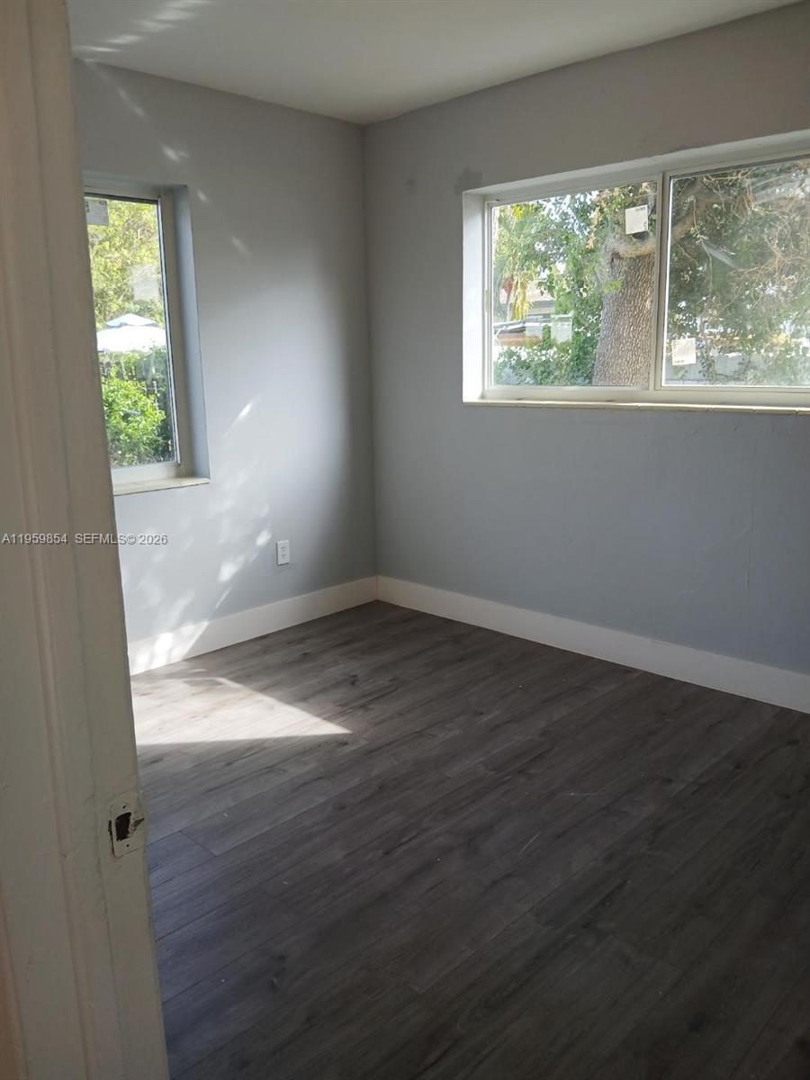 GLADYS PARK - Residential