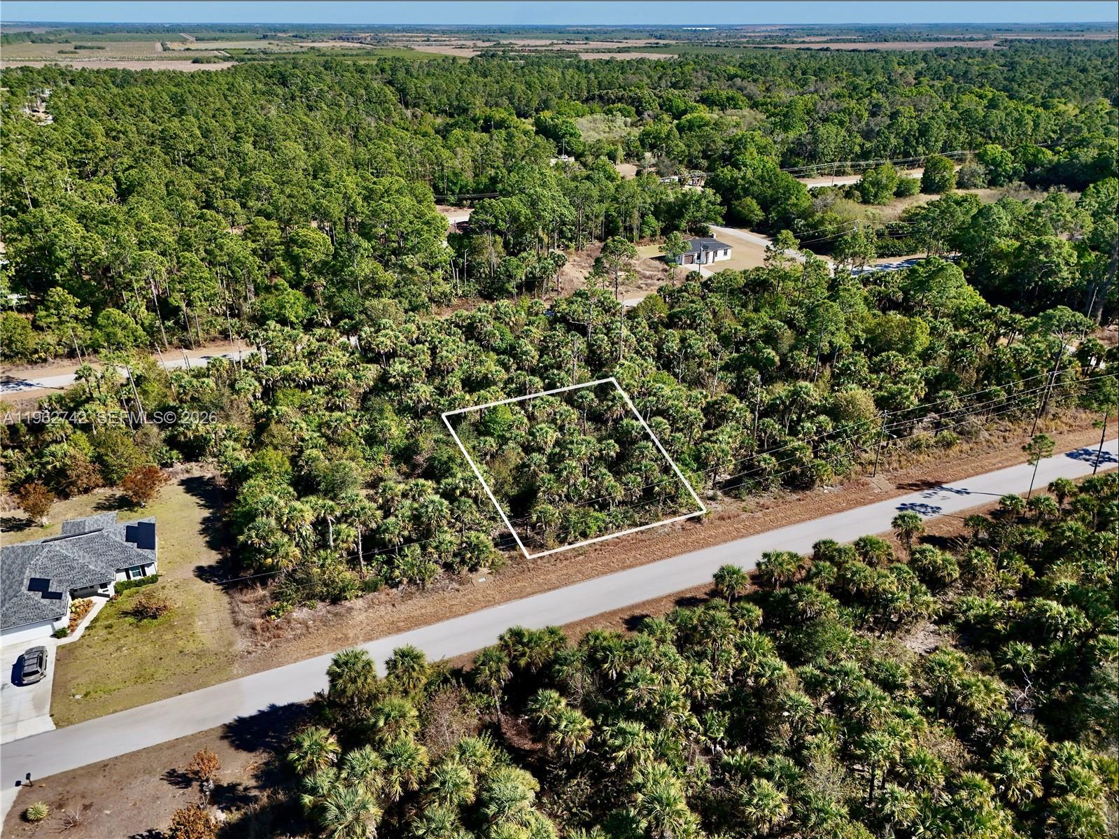 LEHIGH ACRES - Land