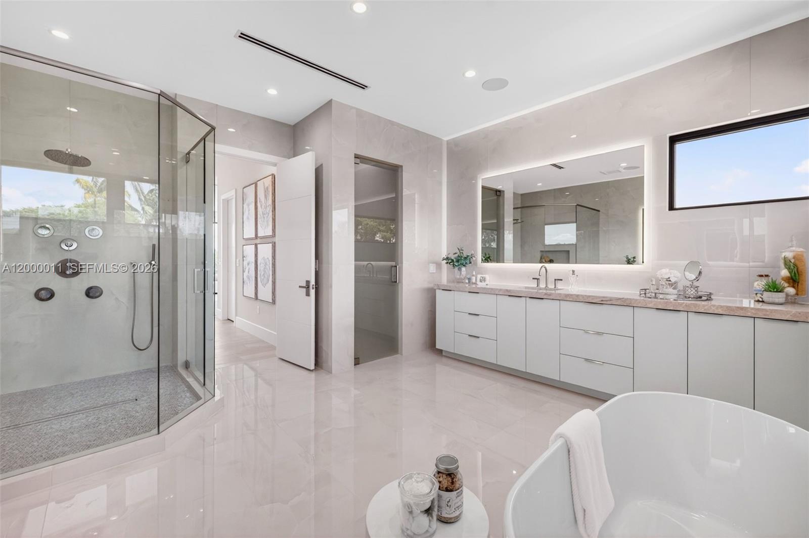 CORAL RIDGE NORTH - Residential