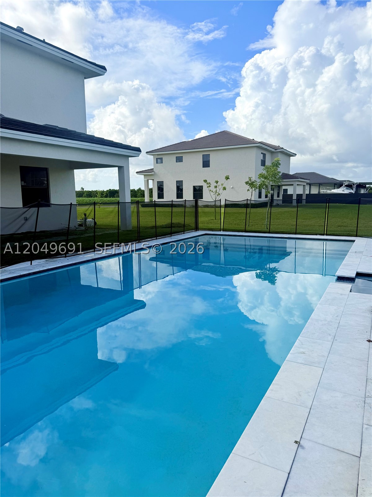 Century Oasis - Residential