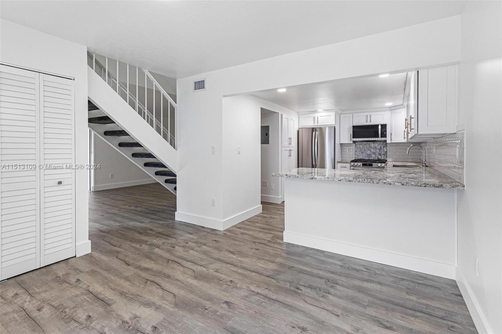 Amazing 2/2 townhouse in SNAPPER CREEK. Recent top-to-bottom interior remodel with brand-new appliances, floor tiling, bathrooms, closets, etc. SNAPPER CREEK features amenities such as tennis courts along with an oversized community pool with a large gazebo connected plus 24/7 security. Showings are available at any time of the week.  No pets.