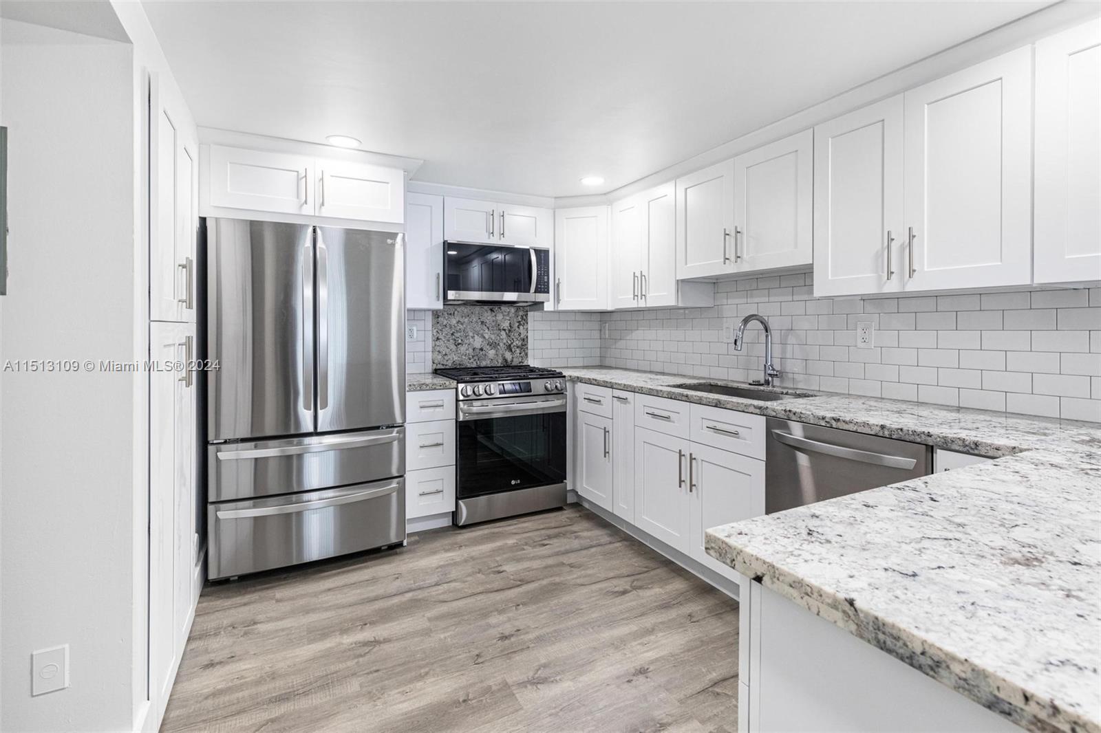 SNAPPER VILLAGE PHASE II - Residential Lease