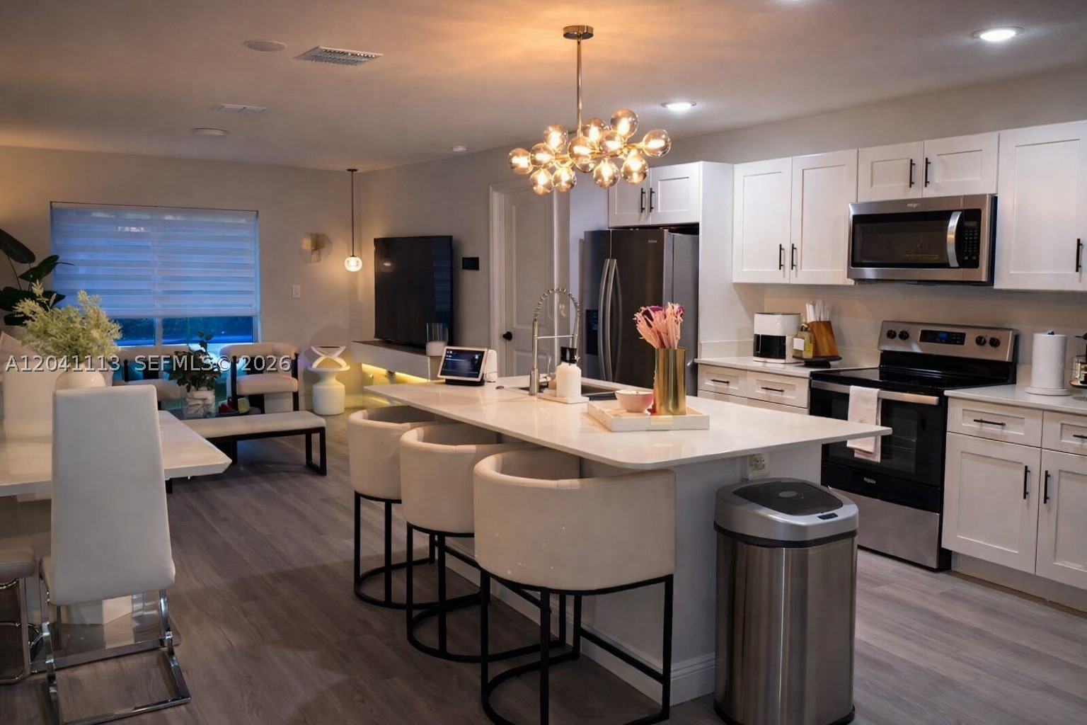 SILVER SPRINGS SHORE - Residential