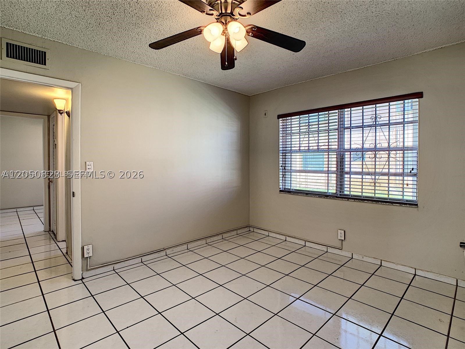 ROYALE GREEN CONDO 9 - Residential