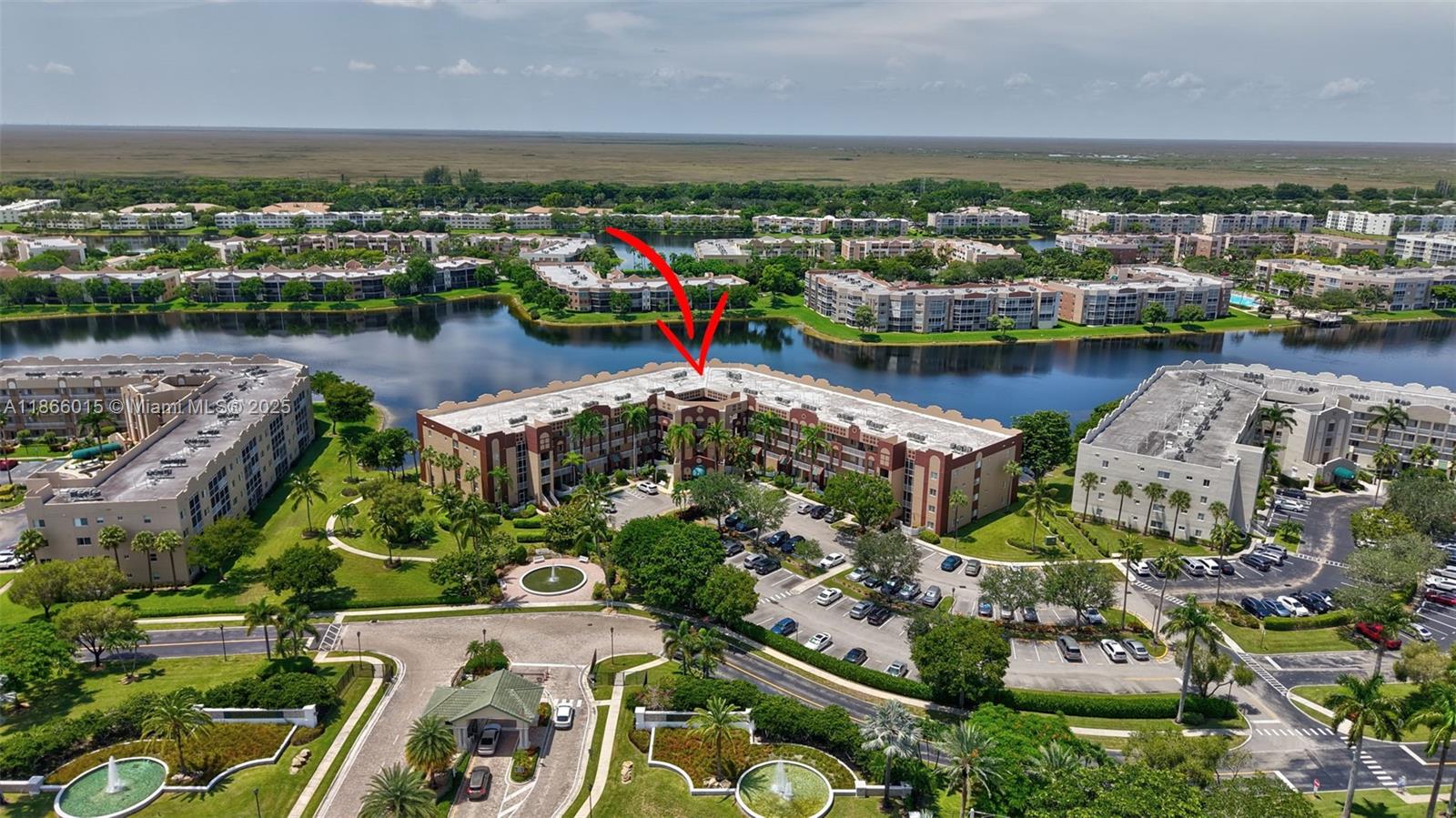 SOUTHAMPTON CONDOMINIUM E - Residential