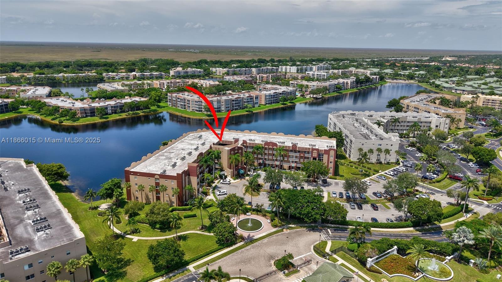 SOUTHAMPTON CONDOMINIUM E - Residential