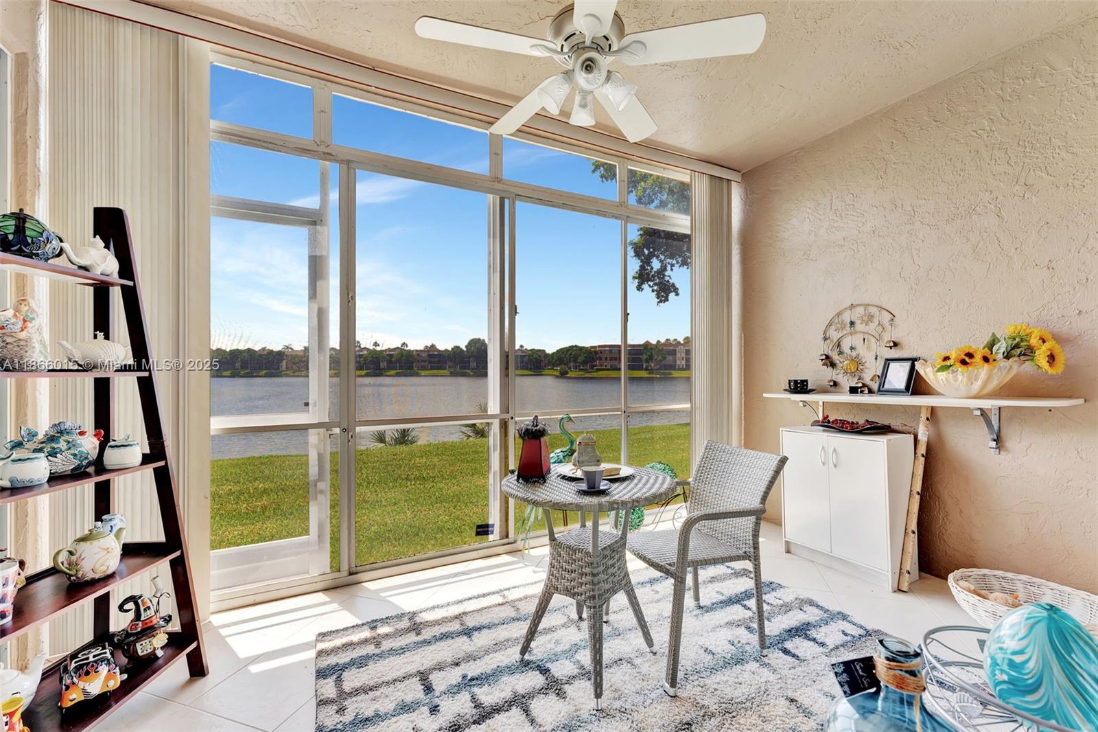 SOUTHAMPTON CONDOMINIUM E - Residential