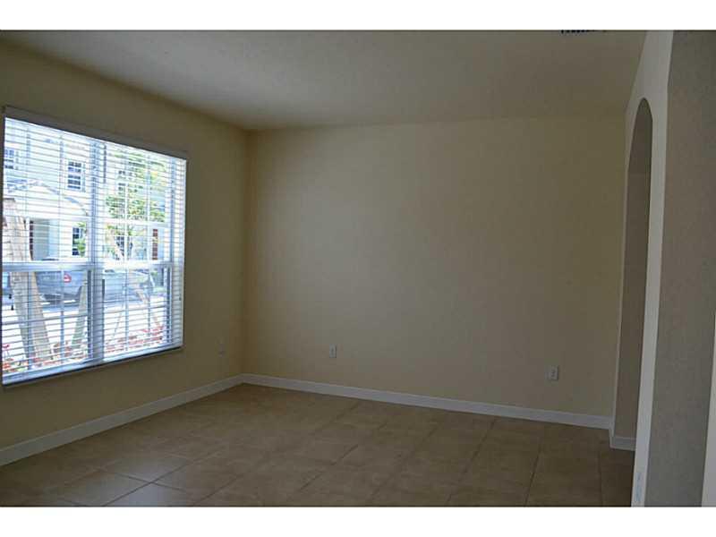 KENDALL SQUARE - Residential Lease