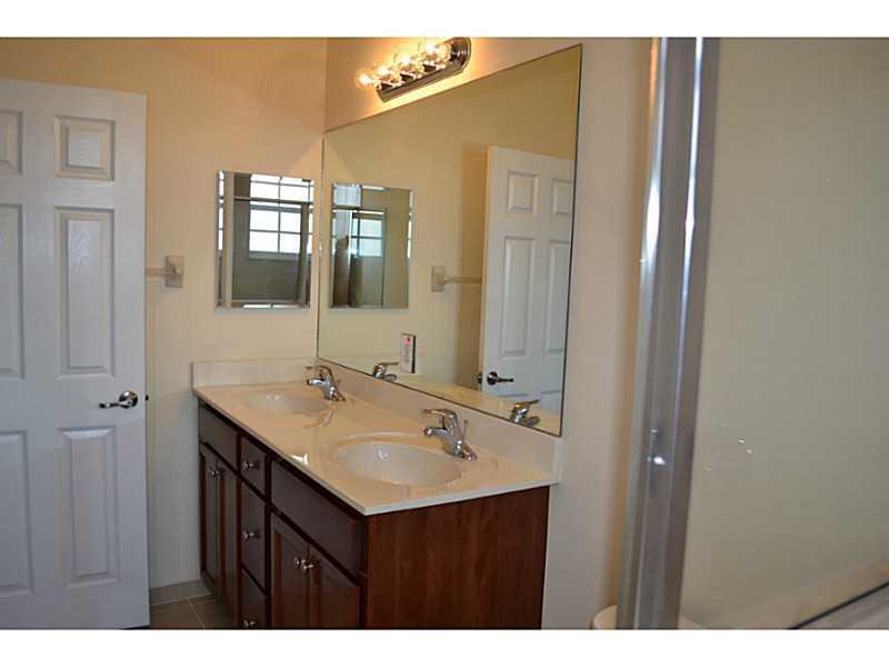 KENDALL SQUARE - Residential Lease