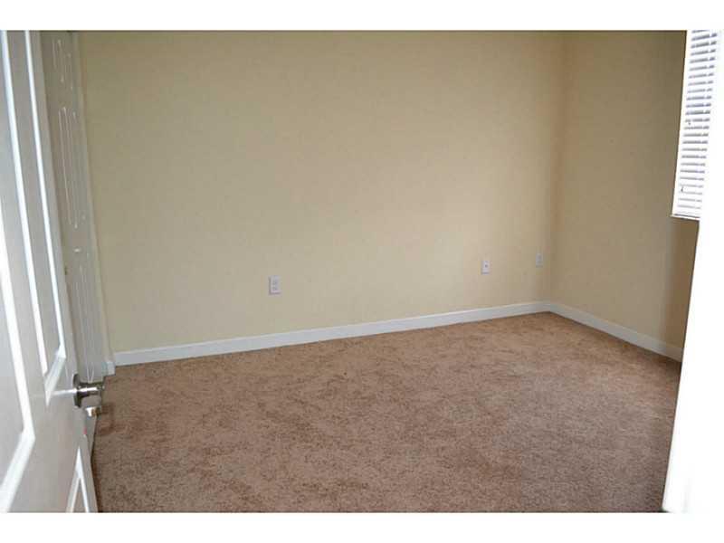 KENDALL SQUARE - Residential Lease