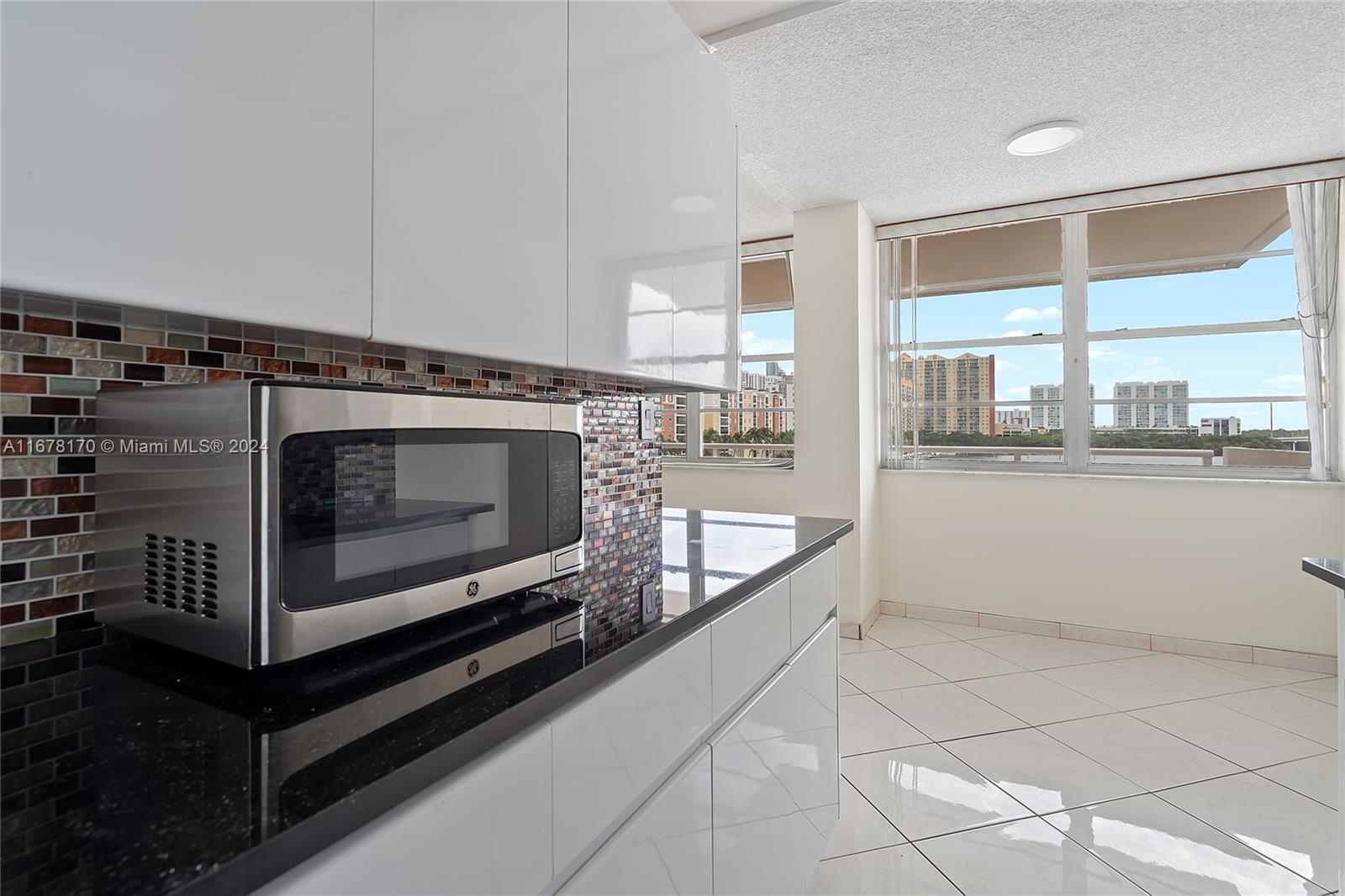 WINSTON TOWERS 100 CONDO - Residential Lease