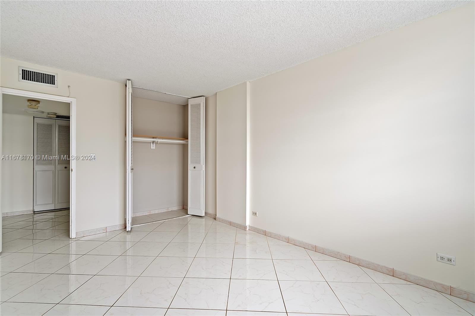 WINSTON TOWERS 100 CONDO - Residential Lease