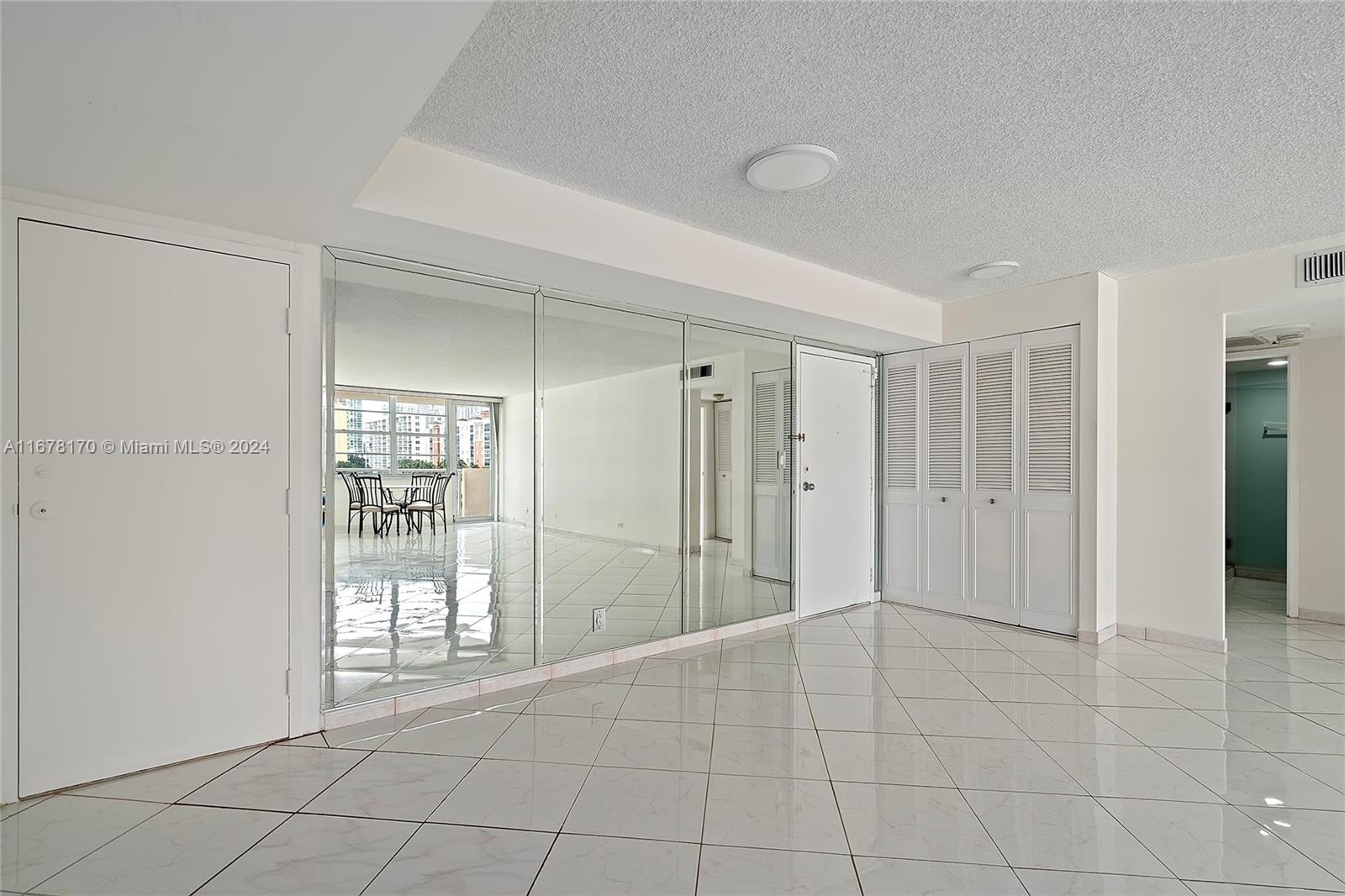 WINSTON TOWERS 100 CONDO - Residential Lease