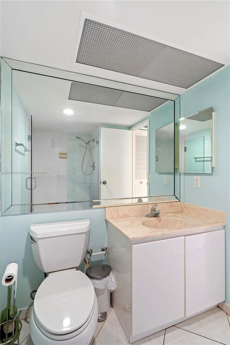 WINSTON TOWERS 100 CONDO - Residential Lease