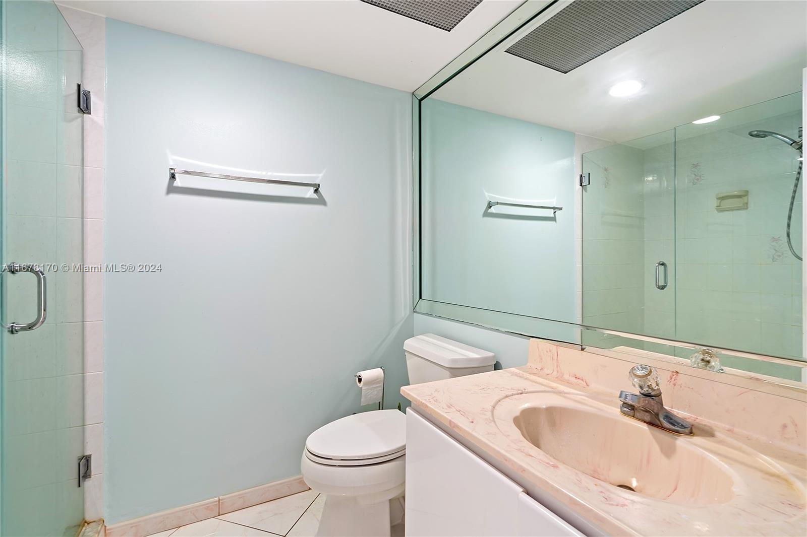 WINSTON TOWERS 100 CONDO - Residential Lease