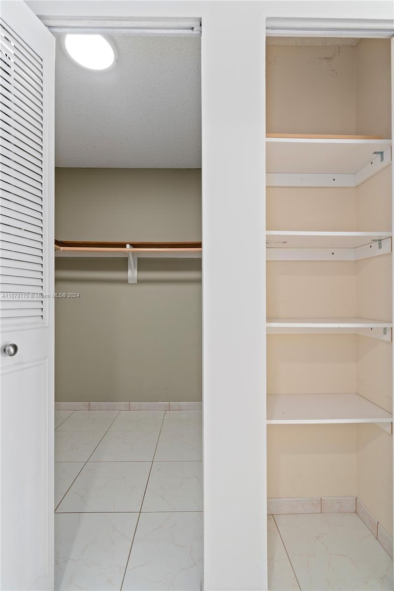 WINSTON TOWERS 100 CONDO - Residential Lease