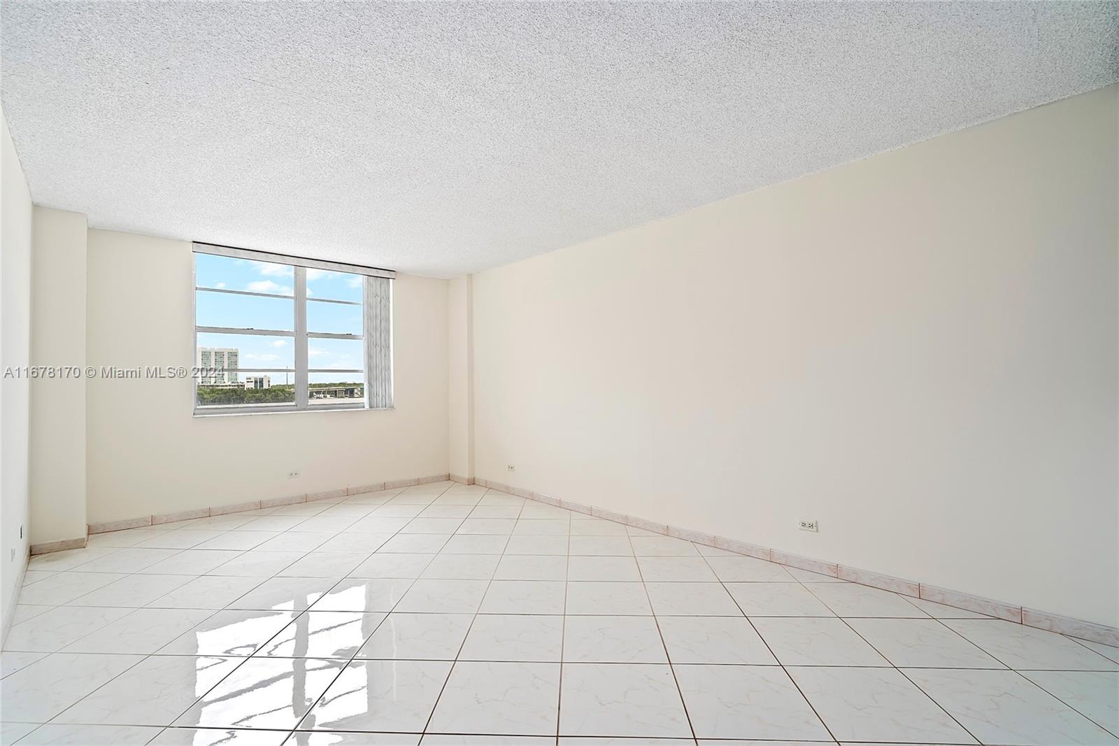 WINSTON TOWERS 100 CONDO - Residential Lease