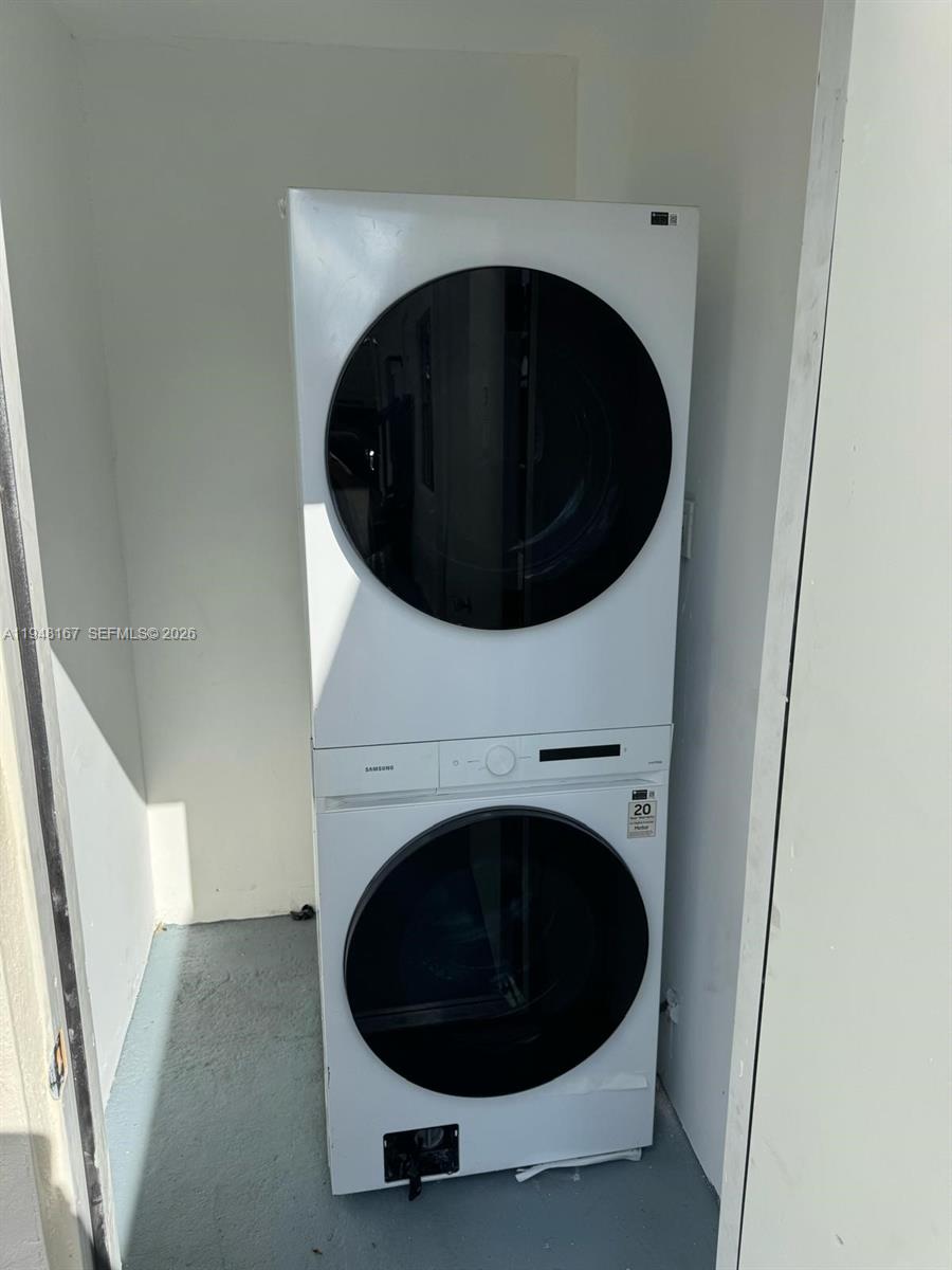 ORANGE PARK CLUB SEC 2 - Residential Lease