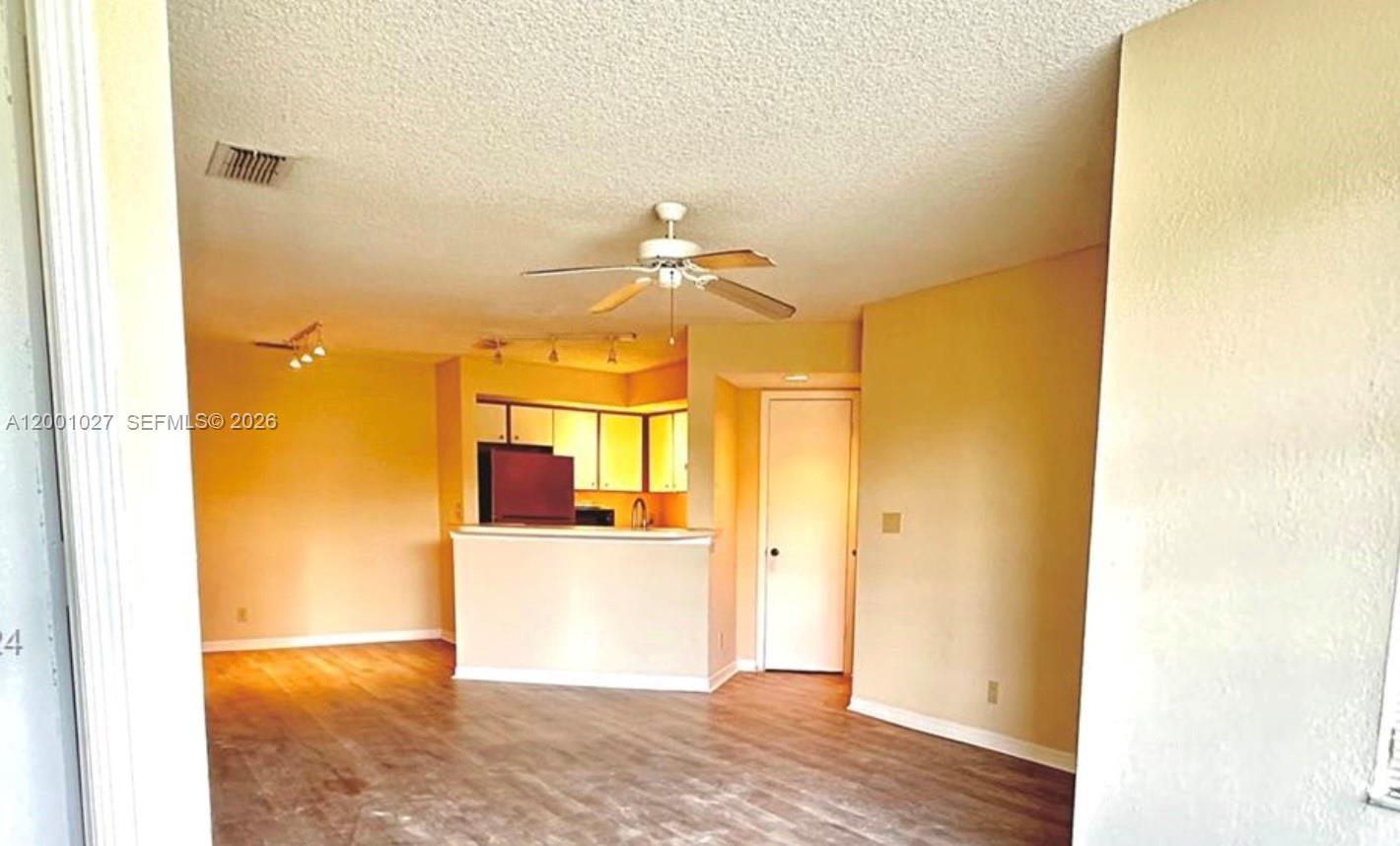 CORAL KEY CONDO - Residential